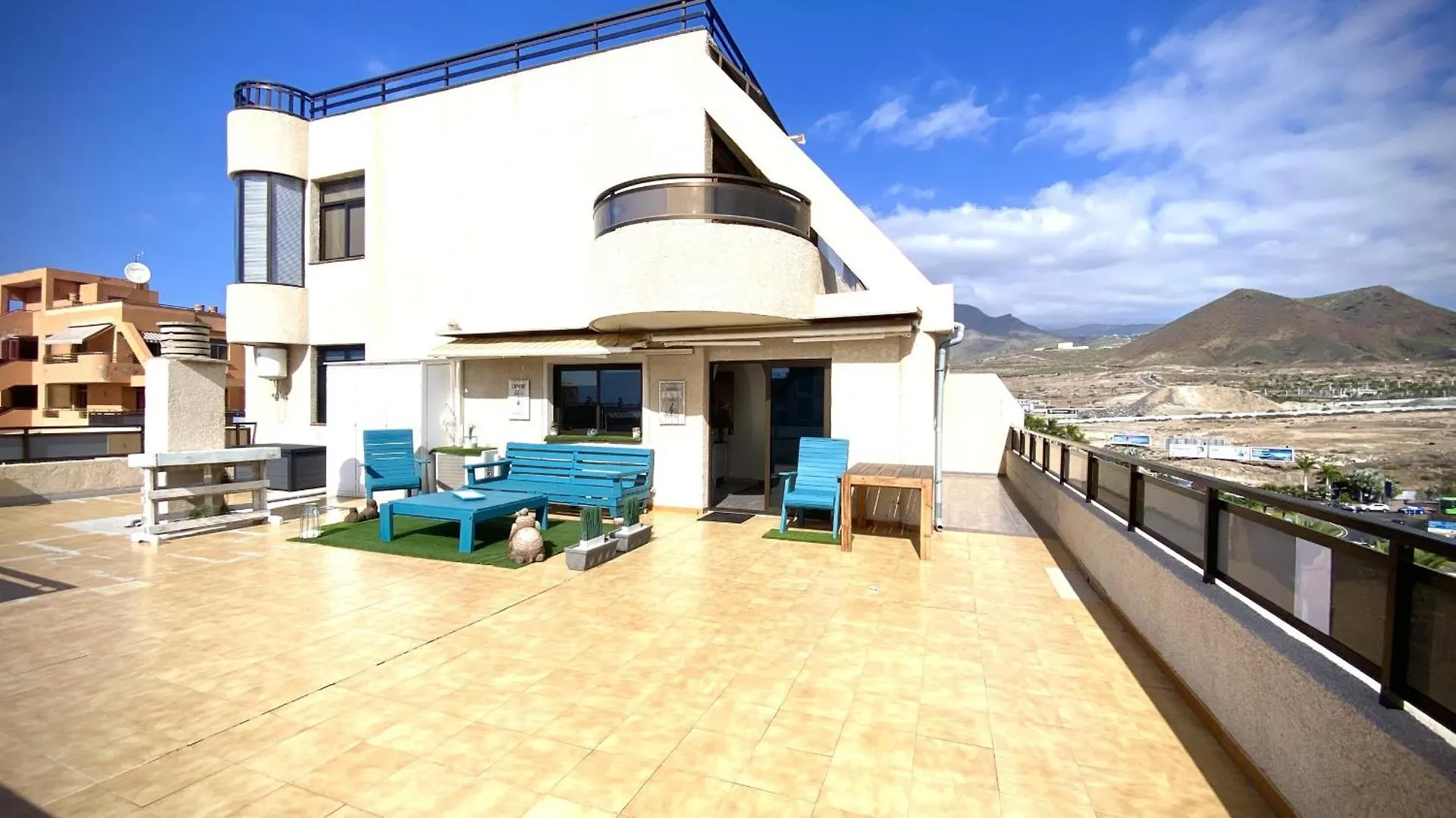 Oasis In Los Cristianos By Deihu Experiences Arona  Apartment